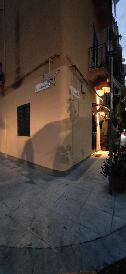Casa Vacanze Campanella - Apartment At The Zisa Palermo Dış mekan fotoğraf